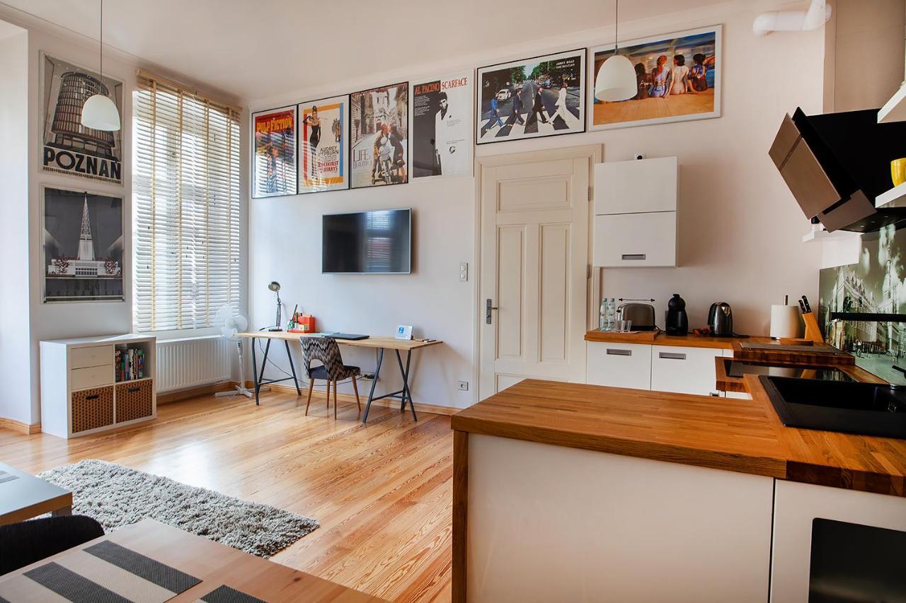 Movie Apartment Jezyce Poznań Exteriör bild