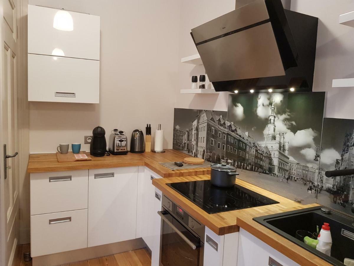 Movie Apartment Jezyce Poznań Exteriör bild